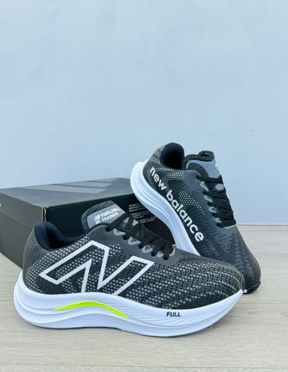 NUEVO FuelCell New Balance  Running – Unisex