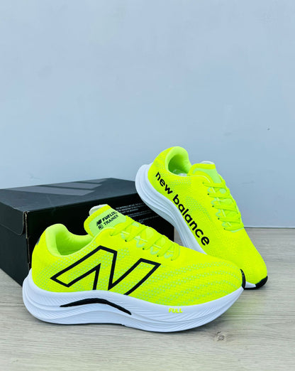 NUEVO FuelCell New Balance  Running – Unisex